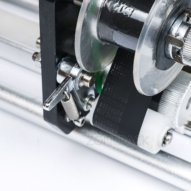 Hot stamp coder for printing dates and batch numbers. Compact, easy to install, and compatible with packing and sealing machines. Works on various materials. - Image 3