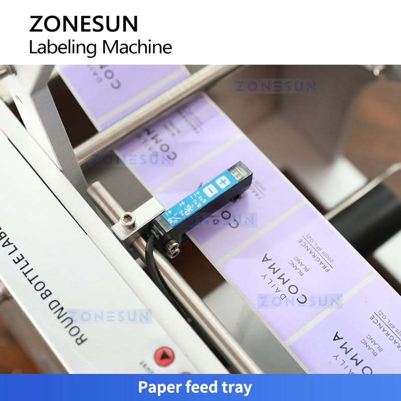 ZONESUN LT-50 Semi Automatic Electric Round Bottle Labeling Machine - Image 3