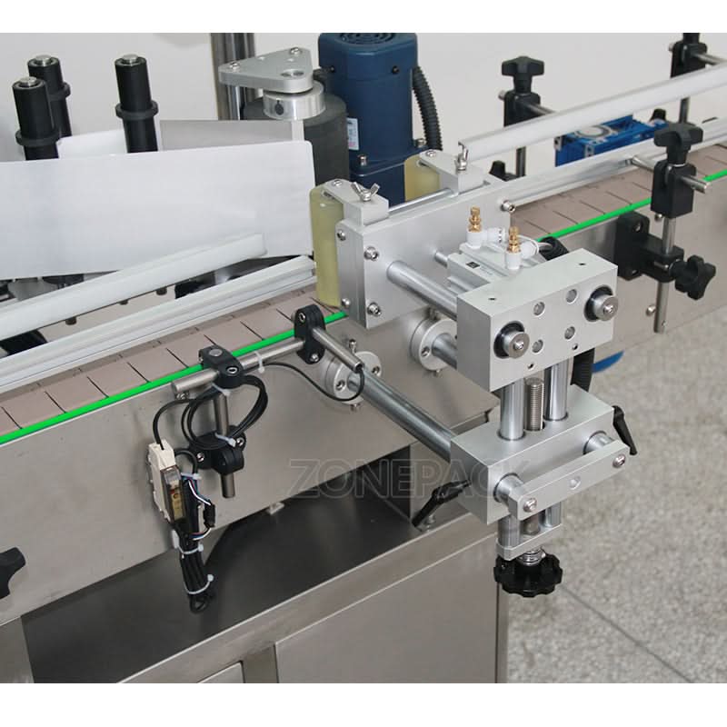 ZONEPACK Automatic Round Bottle Labeling Machine for Food & Beverage Factory - Image 5